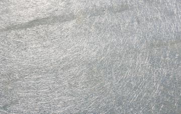 Kettlebaston laminate fibreglass or shingles?